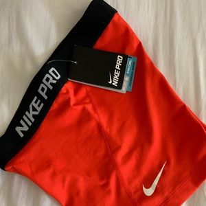 Nike Pro Spandex - Small (Red)